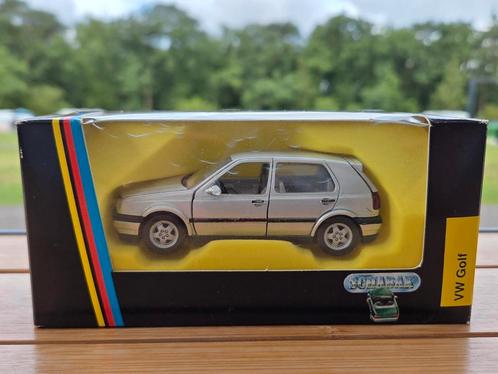 Volkswagen golf Mk3 - 5drs - Silver - Schabak, Hobby en Vrije tijd, Modelauto's | 1:43, Zo goed als nieuw, Auto, Ophalen of Verzenden