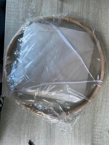 Klamboe met houten ring - Nieuw in verpakking beschikbaar voor biedingen