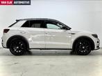 Volkswagen T-Roc 1.5i Sport - R-Line - Nav - Camera - Leer, Euro 6, 4 cilinders, 150 pk, Wit