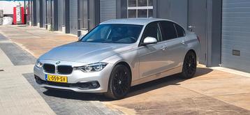 BMW 3-Serie 320i 184pk Aut 2017 Grijs beschikbaar voor biedingen