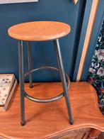 Vintage Industriële kruk, schoolkruk, plantentafel, Ophalen, Huis en Inrichting