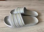 ADIDAS badslippers maat 41-42, Ophalen, Zo goed als nieuw