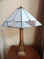Tiffany lamp robuuste poot, Huis en Inrichting, Lampen | Tafellampen, Ophalen, Zo goed als nieuw, 50 tot 75 cm