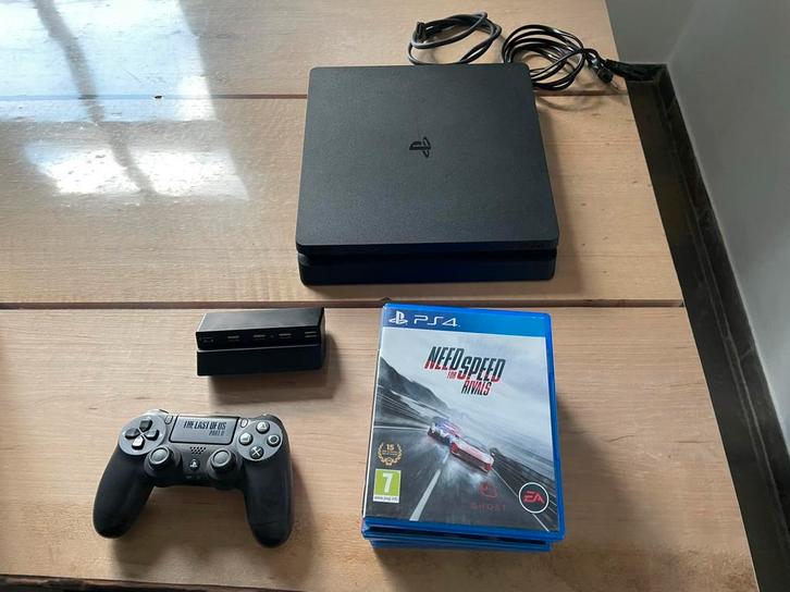 Sony PS4, Spelcomputers en Games, Spelcomputers | Sony PlayStation 4, Gebruikt, Original, 500 GB, Met 1 controller, Met games