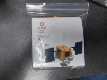 Lego oneweb satelliet - custom made beschikbaar voor biedingen