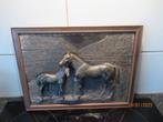 BRONZEN PLAQUETTE VAN PAARD MET VEULEN- KUNST OSKAR PFLUG, Ophalen of Verzenden