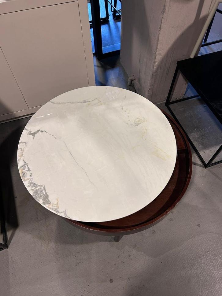Salontafel marmer rond met opberg vak !showroom uitverkoop!, Huis en Inrichting, Tafels | Sidetables, Nieuw, 25 tot 50 cm, 50 tot 100 cm