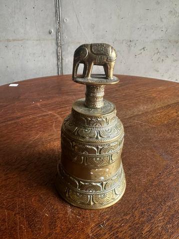 Vintage Indiase messing bel met olifant – decoratief beschikbaar voor biedingen