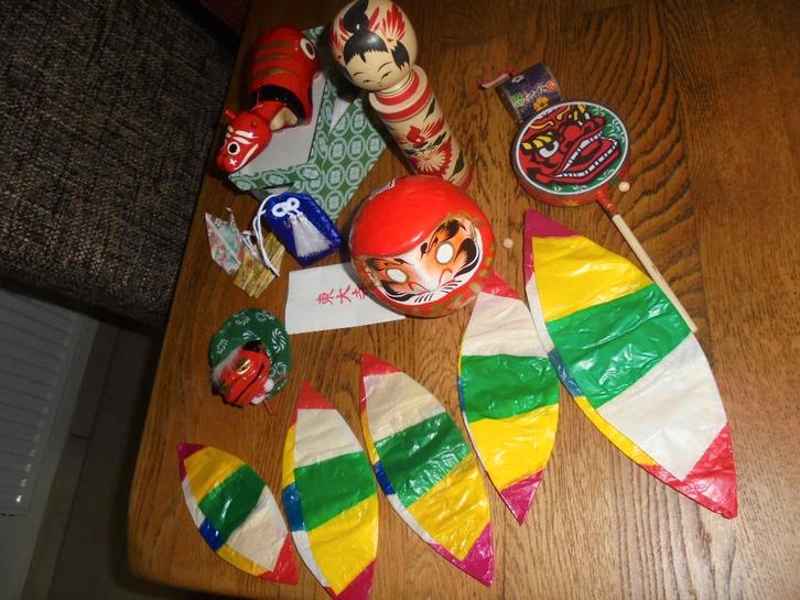 Japans speelgoed / oa Kokeshi, en Duruma, Verzamelen, Speelgoed, Nieuw, Ophalen