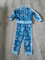 Adidas pakje maat 104, Kinderen en Baby's, Kinderkleding | Maat 104, Jongen of Meisje, Gebruikt, Ophalen of Verzenden, Setje