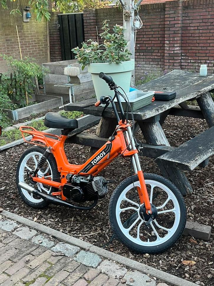 Tomos a35 65cc (WAARDEPEILING), Fietsen en Brommers, Brommers | Tomos, Zo goed als nieuw, Standard, Maximaal 45 km/u, Ophalen