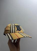 Burberry pet, Ophalen of Verzenden, Zo goed als nieuw