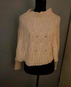 Nieuwe crème kleurige poncho met mouwen
Maat S, Ophalen of Verzenden, Nieuw, Maat 36 (S), Overige kleuren