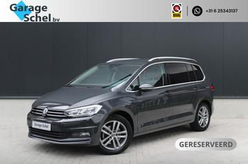 Volkswagen Touran 1.5 TSI Highline 7p - ACC - Navi - Blind S beschikbaar voor biedingen