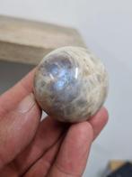 Bol van maansteen met blauwe flash, Ophalen of Verzenden, Mineraal