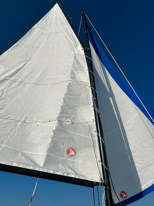 Polyvalk, Watersport en Boten, Open zeilboten, Gebruikt, 6 meter of meer, Polyester, Buitenboordmotor, Overige brandstoffen, Ophalen