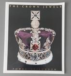 Engels boek over de Engelse kroonjuwelen Tower of London, Verzamelen, Koninklijk Huis en Royalty, Ophalen of Verzenden, Zo goed als nieuw