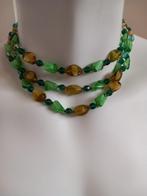 Mooie gekleurde kralenketting (Nijmegen oost), Ophalen of Verzenden, Zo goed als nieuw, Groen, Overige materialen