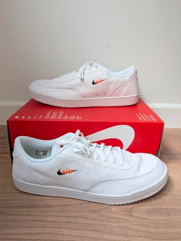 Nike Court Vintage Premium - Maat 48.5 beschikbaar voor biedingen