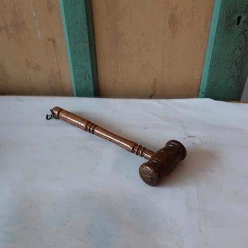 Hamer voorzitter voorzittershamer hout lengte 33,5 cm, Antiek en Kunst, Curiosa en Brocante, Ophalen of Verzenden