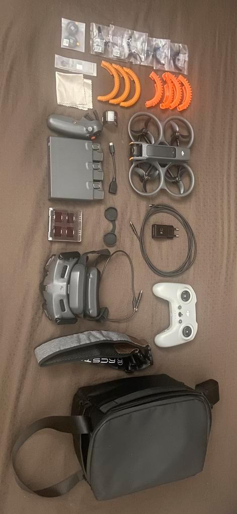 DJI Avata 2 Fly more combo & meer, Audio, Tv en Foto, Drones, Zo goed als nieuw, Ophalen of Verzenden