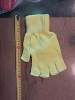 Neon Gele Vingerloze Handschoenen - Carnaval, Kleding | Dames, Mutsen, Sjaals en Handschoenen, Ophalen of Verzenden, Gedragen