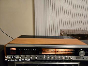 Mooie goede tuner/versterker Grundig RTV 400 incl boxen.  beschikbaar voor biedingen