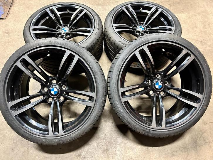 19 inch originele velgen + zomerbanden BMW M2 F87 style M437, Auto-onderdelen, Banden en Velgen, Banden en Velgen, Zomerbanden