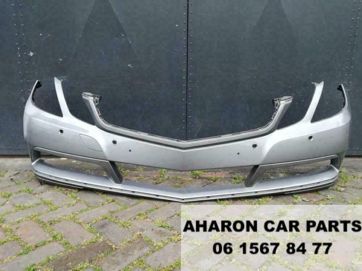 W207 Voorbumper PDC A2078850425 Coupe Cabrio Origineel 253, Auto-onderdelen, Carrosserie en Plaatwerk, Bumper, Voor, Gebruikt