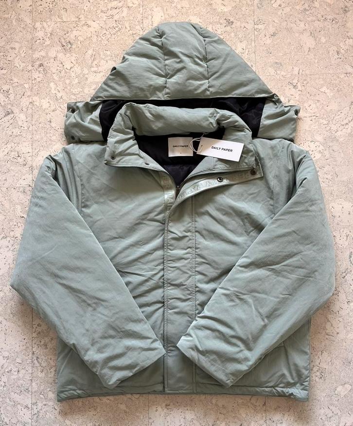 Daily Paper unisex winterjas maat S (valt groot)!, Kleding | Heren, Jassen | Winter, Nieuw, Maat 46 (S) of kleiner, Groen, Ophalen of Verzenden