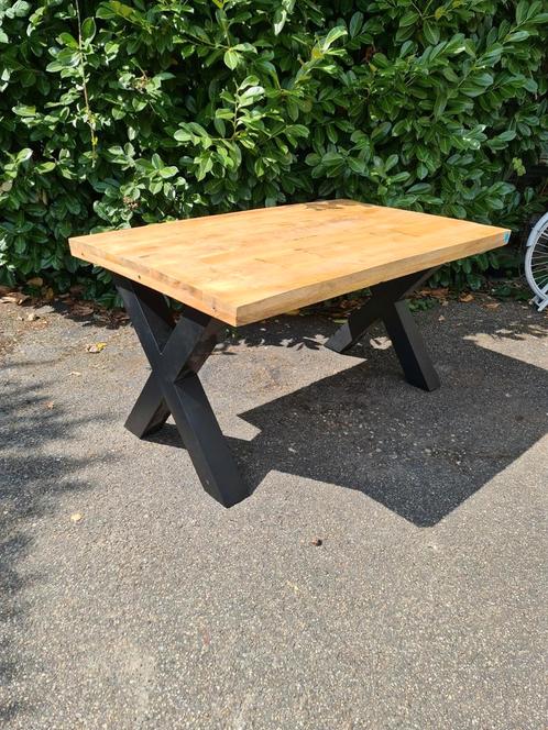 Nieuwe industriële mango eettafel 150x90cm kruispoot €175, Huis en Inrichting, Woonaccessoires | Overige, Nieuw, Ophalen