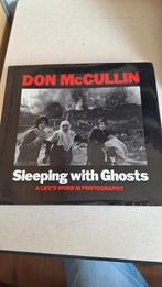 Don McCullin - Sleeping with Ghosts fotoboek, Boeken, Kunst en Cultuur | Fotografie en Design, Gelezen, Fotografen, Ophalen of Verzenden