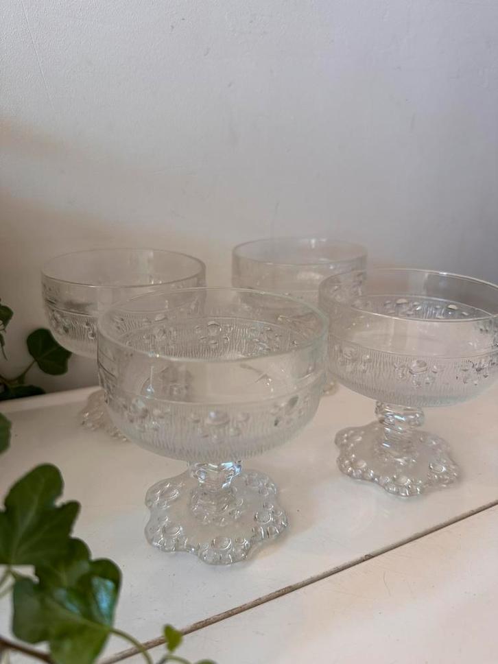 Set van 4 coupes italiaans glas, Antiek en Kunst, Antiek | Glas en Kristal, Ophalen of Verzenden