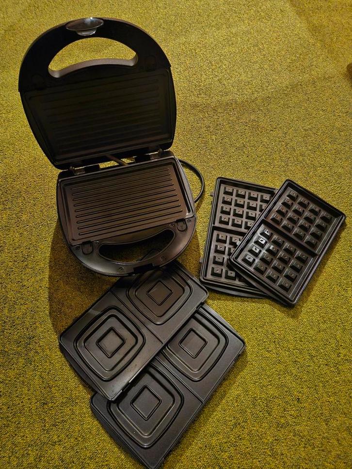 3-in-1 Tosti-ijzer, Wafelijzer & Panini Grill, Witgoed en Apparatuur, Wafelijzers, Gebruikt, Uitneembare platen, Ophalen