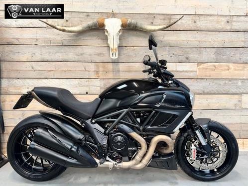 DUCATI DIAVEL BLACK CARBON NIEUWSTAAT, Motoren, Motoren | Ducati, Bedrijf, Naked bike, meer dan 35 kW
