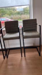2 Leen Bakker Lizzy Barstoelen Olijfgroen, Ophalen, Gebruikt, Met voetsteun, 60 tot 90 cm