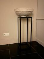 Zwarte metalen zuil - 80cm hoog, Huis en Inrichting, Woonaccessoires | Zuilen en Pilaren, Ophalen, Zo goed als nieuw