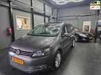 Volkswagen Touran 1.4 TSI Highline 7persoons Automaat Pano v, Auto's, Euro 5, 15 km/l, Zwart, 4 cilinders