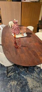 Ovale Eettafel Mangohout Bruin – 250cm Showmodel!