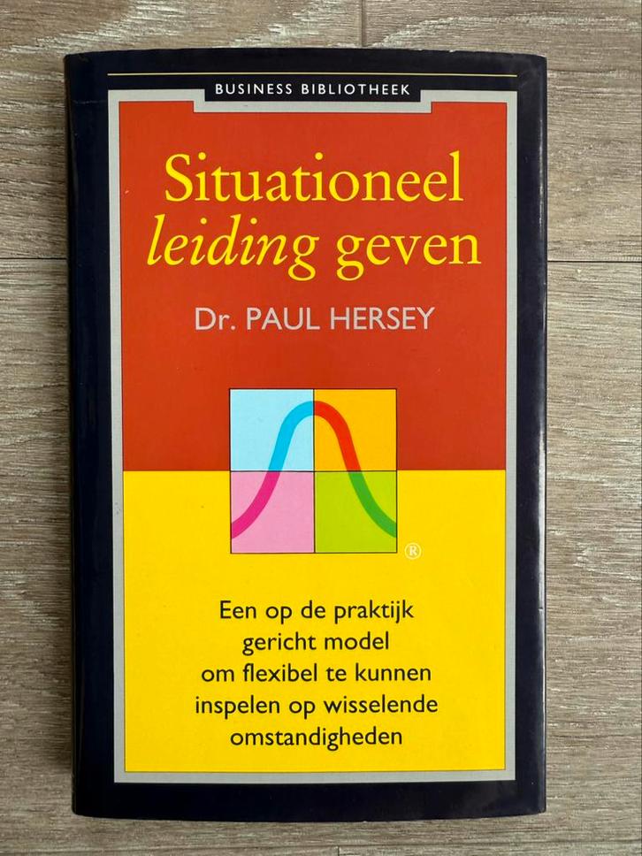 Paul Hersey - Situationeel leiding geven, Boeken, Economie, Management en Marketing, Zo goed als nieuw, Management, Ophalen of Verzenden