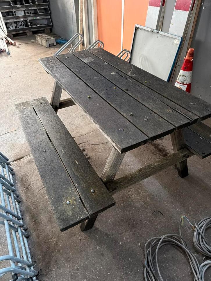 Houten picknicktafel - 133x60 cm - solide constructie, Tuin en Terras, Picknicktafels, Gebruikt, Rechthoekig, Hout, Kinderpicknicktafel