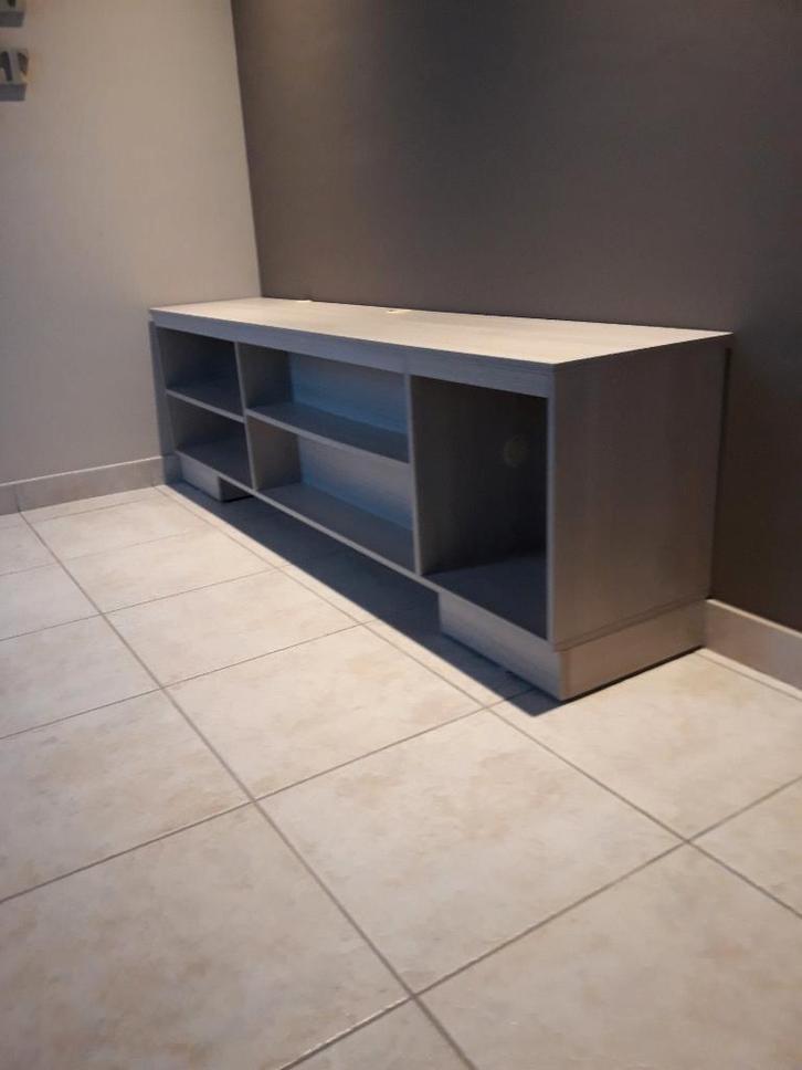 TV meubel, Huis en Inrichting, Kasten | Televisiemeubels, Zo goed als nieuw, Minder dan 100 cm, 200 cm of meer, 25 tot 50 cm, Overige houtsoorten