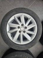 Seat ibiza 15 inch origineel velgen met zomerbanden, Auto-onderdelen, Banden en Velgen, 15 inch, Zomerbanden, 185 mm, Ophalen of Verzenden
