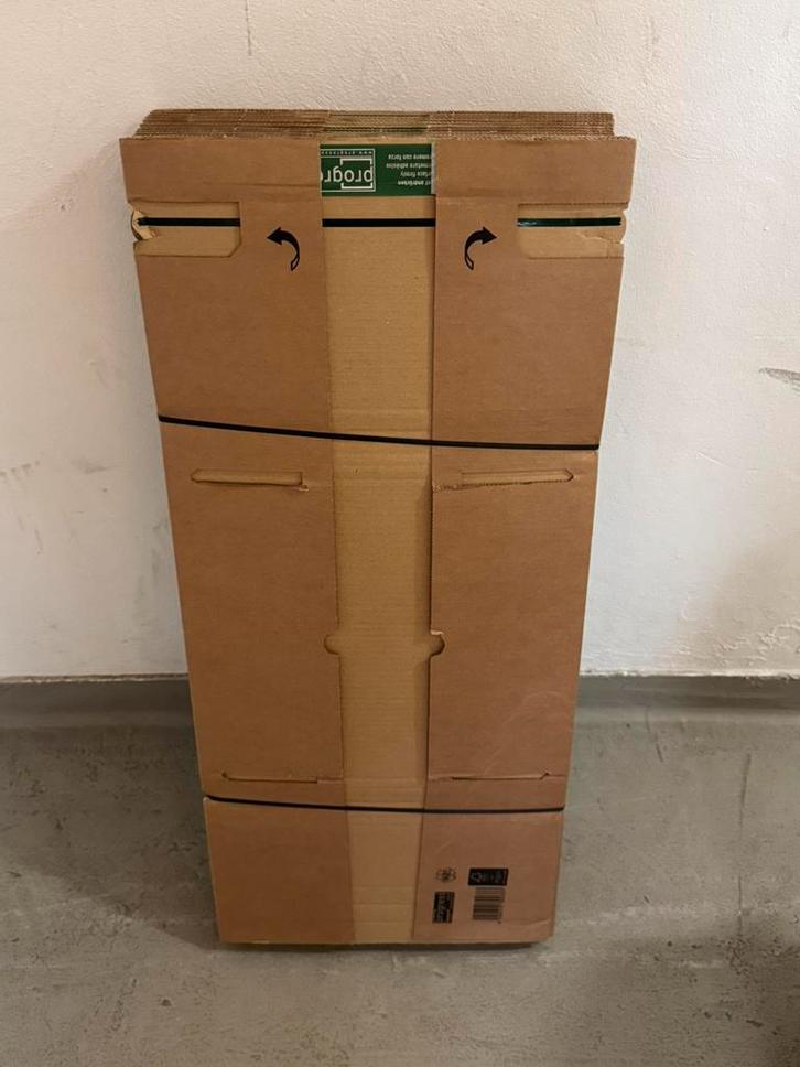 30x VERZENDDOOS met plak-/sluitstrip voor boek of 12” record, Doe-het-zelf en Verbouw, Kratten en Dozen, Zo goed als nieuw, Doos