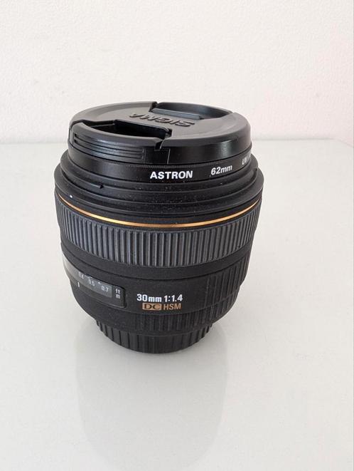 Sigma 30 mm 1.4 dc hsm ex lens voor canon (ef mount), Audio, Tv en Foto, Fotografie | Lenzen en Objectieven, Zo goed als nieuw
