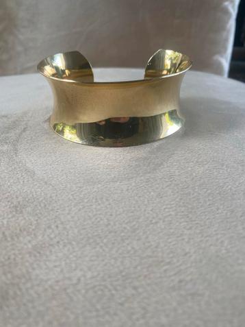 Gouden Armband beschikbaar voor biedingen