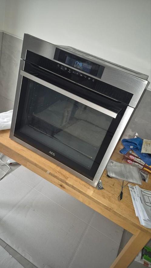 bpe742220m AEG hetelucht oven met digitale menu en pyrolyse, Witgoed en Apparatuur, Ovens, Gebruikt, Oven, 45 tot 60 cm, 45 tot 60 cm