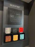 Nieuw Qlocktwo Black pepper Woordklok Klok Tijd in Woorden, Huis en Inrichting, Woonaccessoires | Klokken, Nieuw, Ophalen of Verzenden