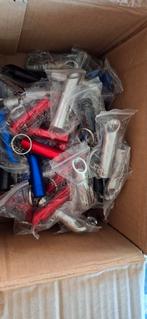 Partij nieuw 72 stuks sleutelhanger met lampje, Nieuw, Ophalen of Verzenden, Sleutelhanger, Sleutrlhanger
