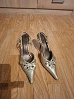 Goudkleurige schoenen maat 38, Overige kleuren, Ophalen of Verzenden, Schoenen met hoge hakken, BYJ